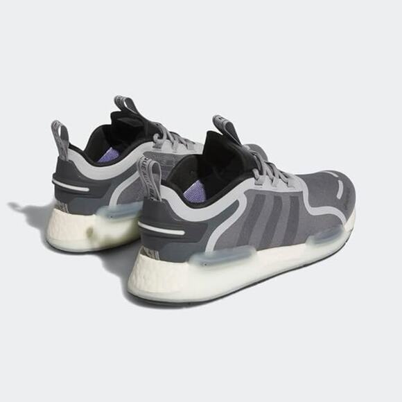 NWT Adidas Men\'s NMD_V3 Gore-TEX Shoes, Gray, Size 5 main image 3